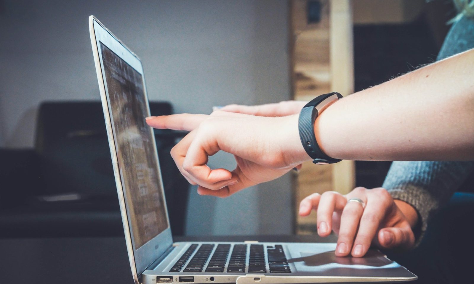 SEO-Friendly Landing Pages: Boost Traffic Effortlessly