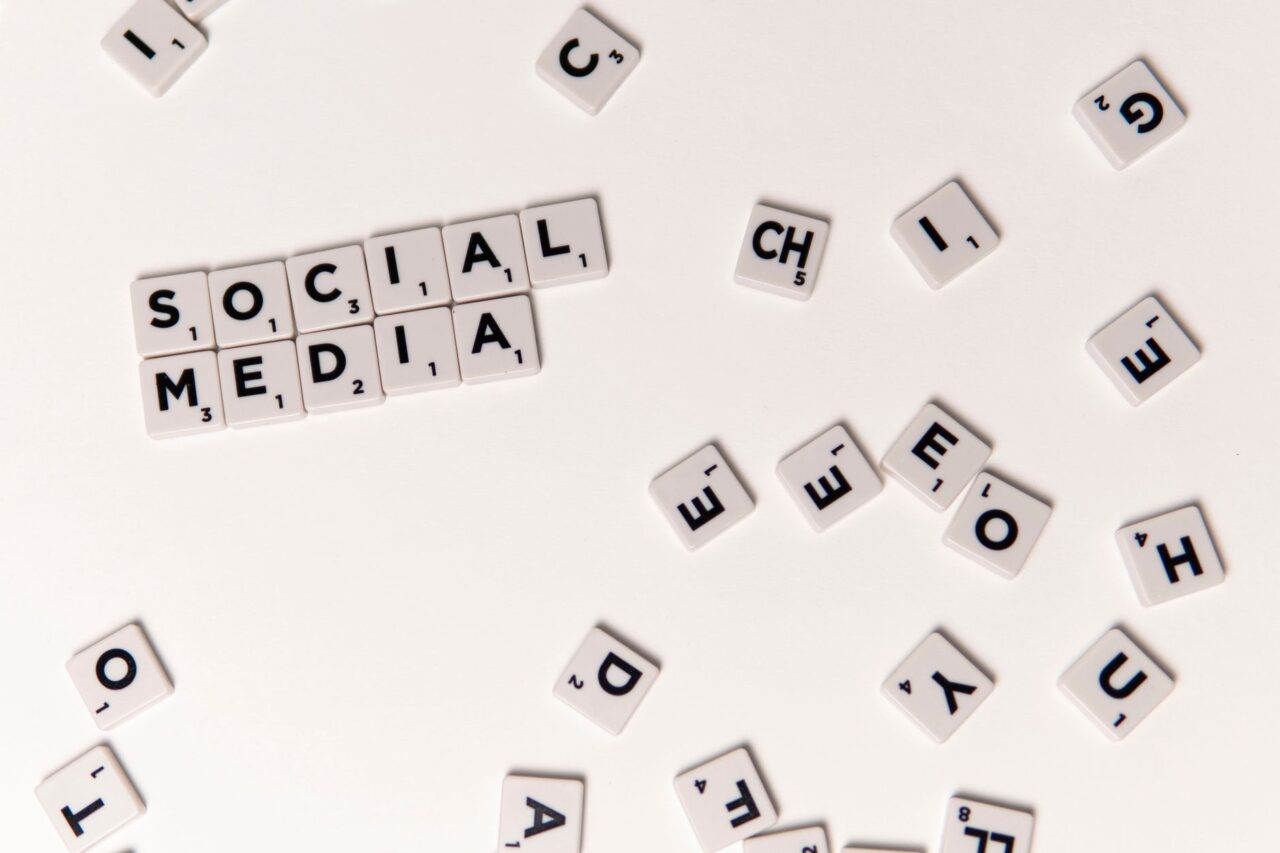 Illustration of Making Sense of Social Media Strategies and Insights